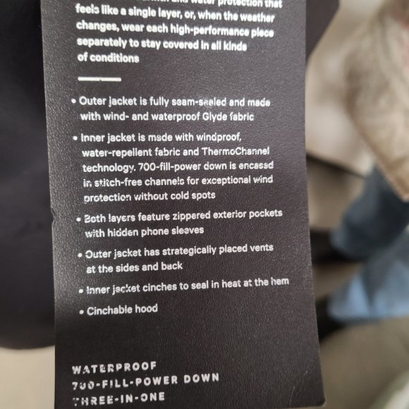 SOLD Mens Lululemon 3 in 1 Coat Size M - Picture 9 of 12